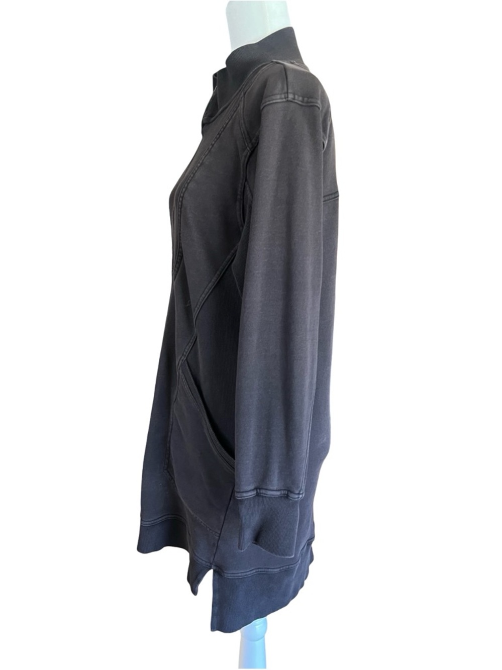 Daily Practice Anthropologie Meru Sweatshirt Mini Dress Washed-Black Sz S Cozy - Picture 6 of 11